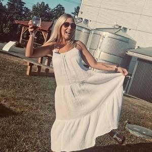 Meet your Posher, Leanne